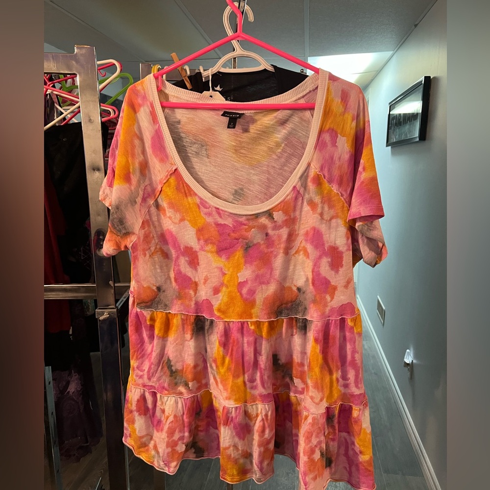 Super cute multi teir  style T-shirt